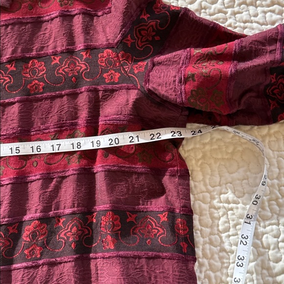 Coldwater Creek Burgundy Velvet Trim Hidden Button-Up Oversized Shirt Sz XL - Picture 4 of 8